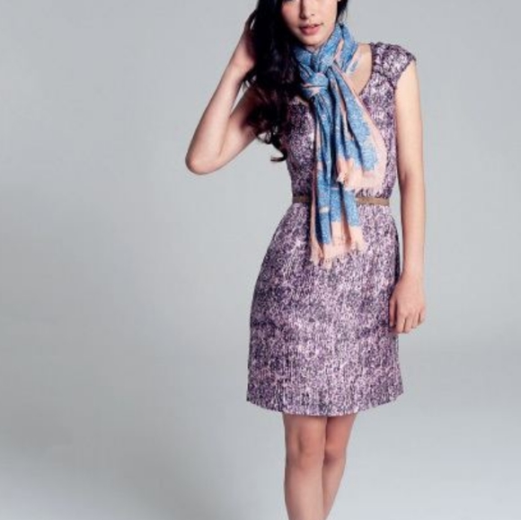 Banana Republic Dresses & Skirts - Banana Republic Silk Abstract Print Dress, Size 6P